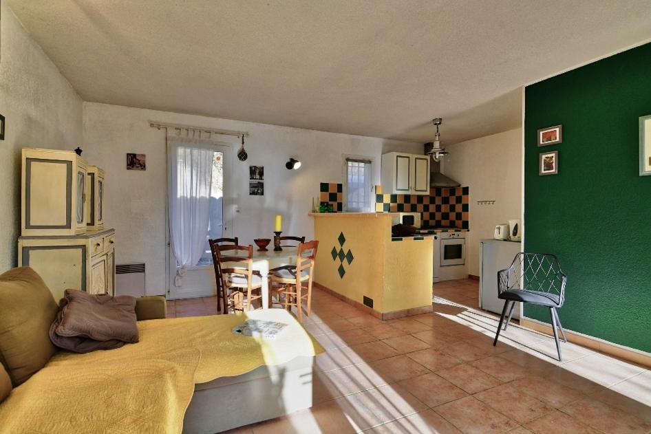 L'Oustaou Du Luberon Et Spa Villelaure Zewnętrze zdjęcie