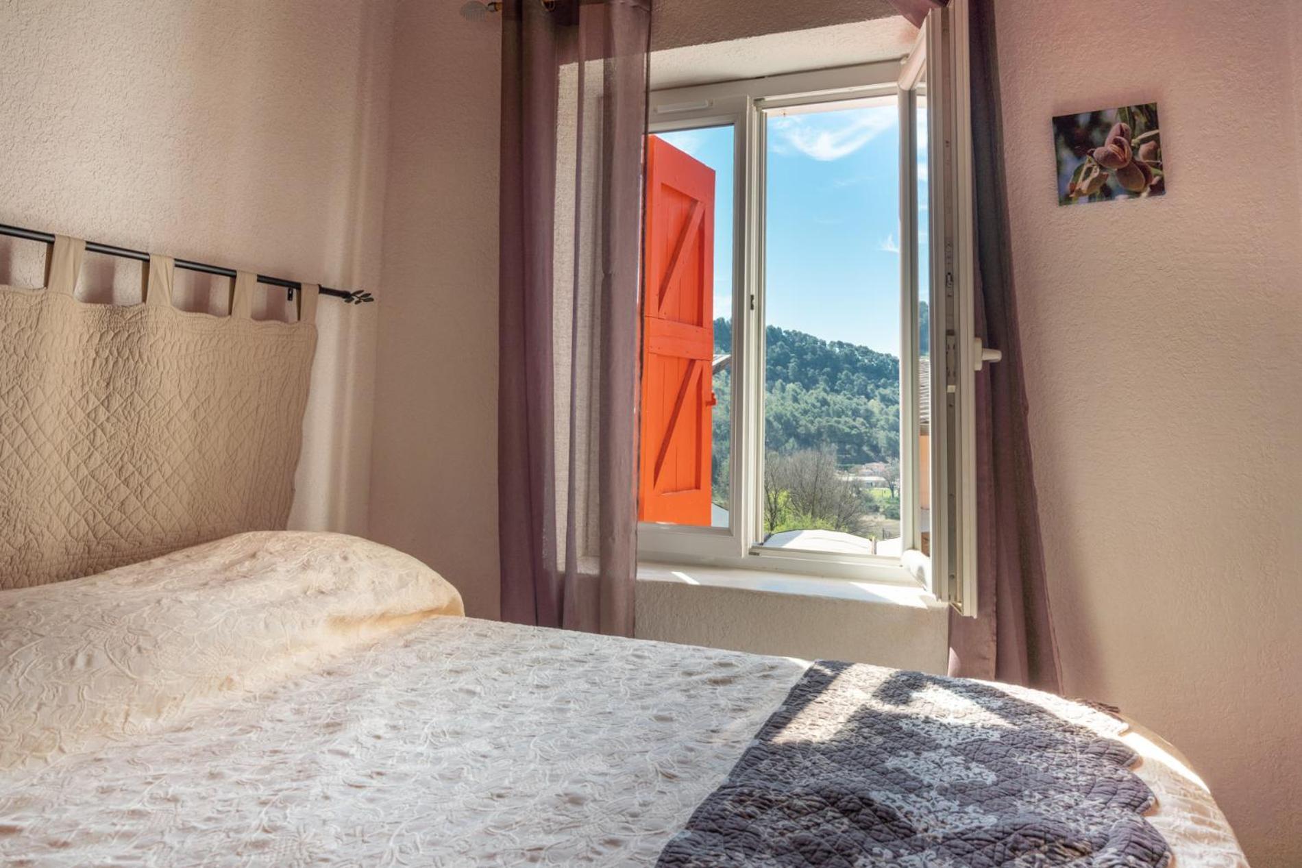 L'Oustaou Du Luberon Et Spa Villelaure Zewnętrze zdjęcie